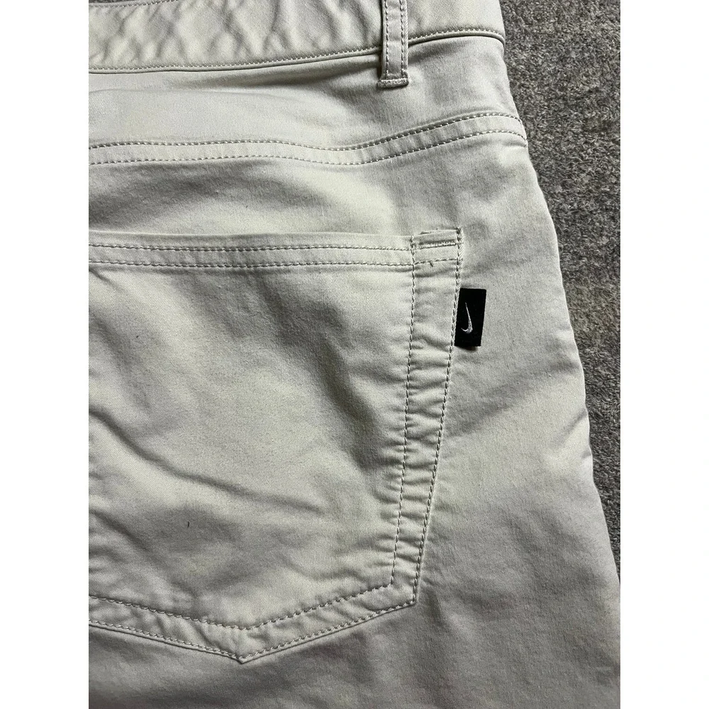 Nike Dri-FIT Mens Golf Pants 33x30 Light Beige 5-Pocket Stretch Performance Pant